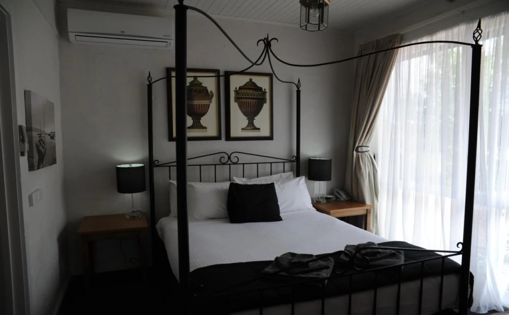Norwood House Motel & Receptions