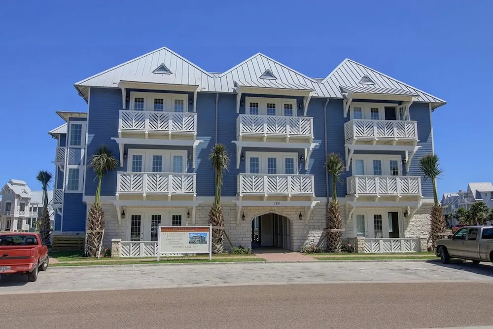 Cinnamon Shore- Pelican Point TC 10202