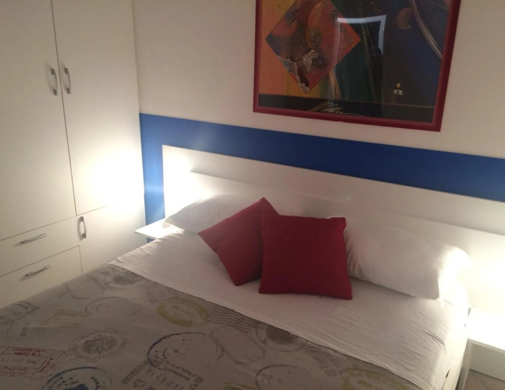 Kamarina Resort
