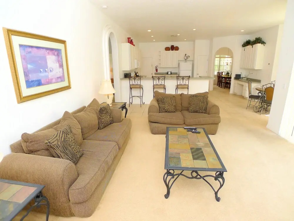 5 BED Pool Home ON Gated Community