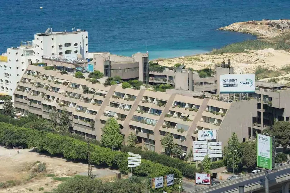 Loft in Siwar-zouk- 2 Minutes From Hotel Le Royal-dbayeh- by car