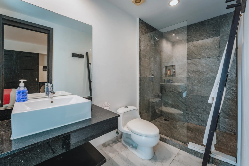 Soho Playa Hotel