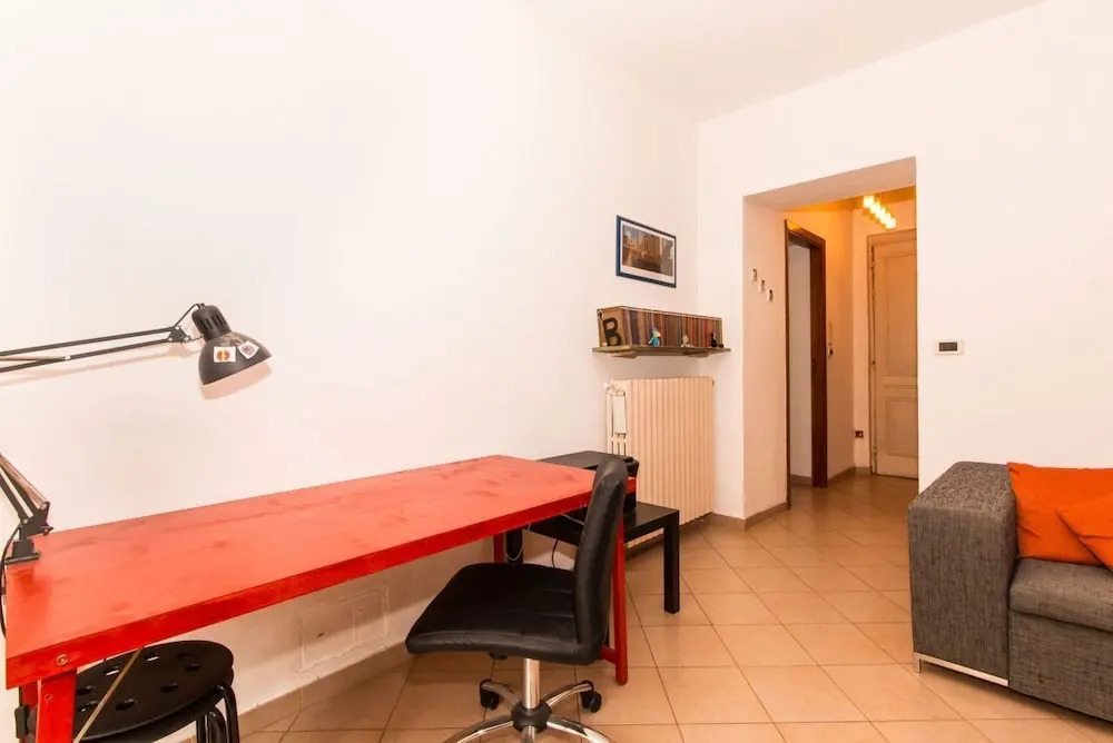 Vanchiglietta Roomy Apartment