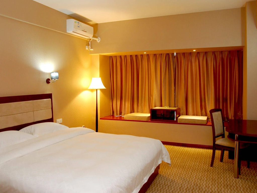 Xiamen Tenhua Hotel
