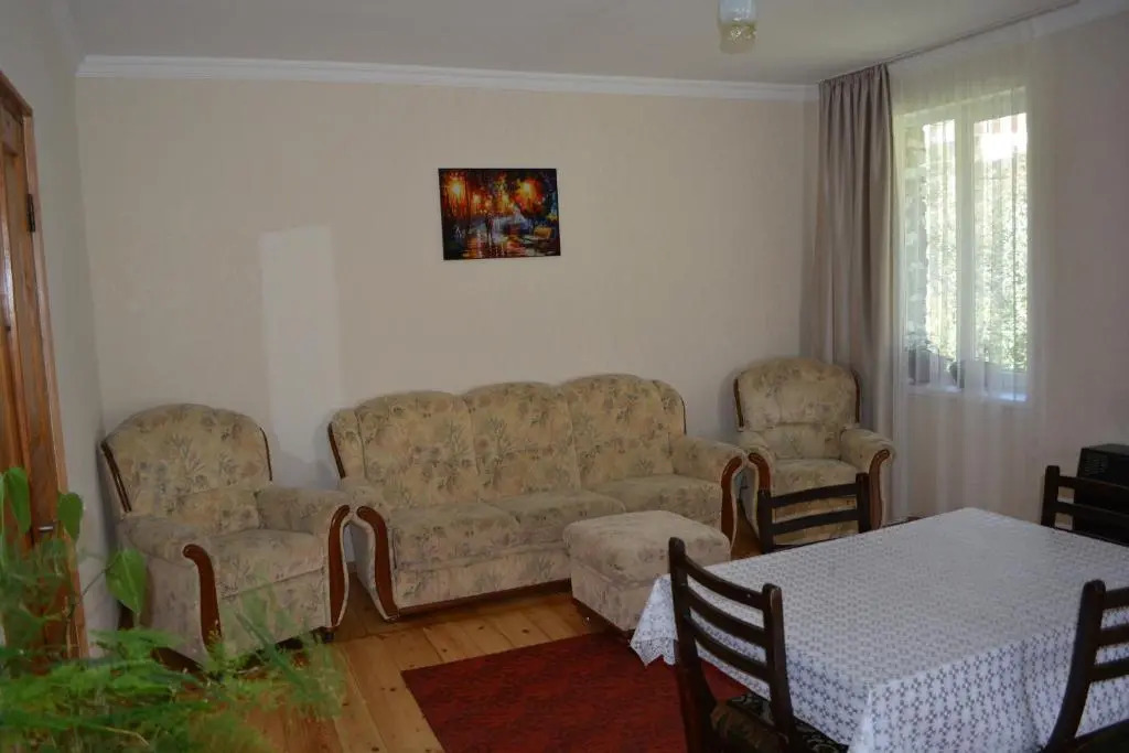 Ekaterine Guest House
