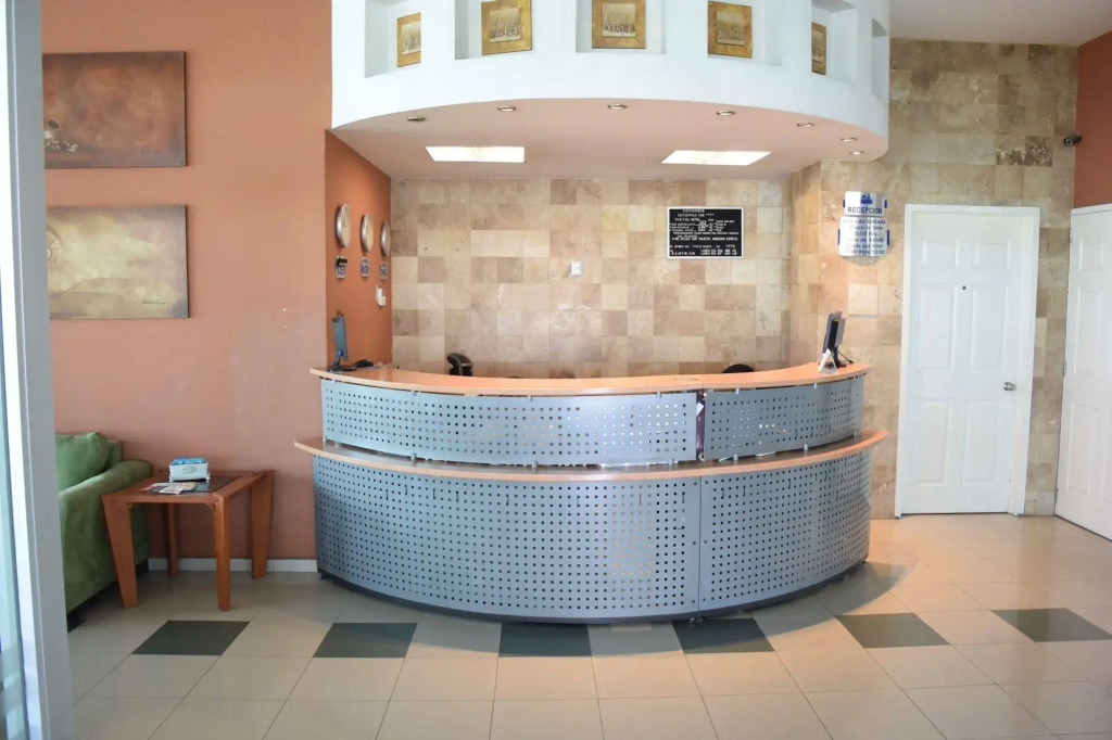 Hotel Enterprise Inn Poliforum
