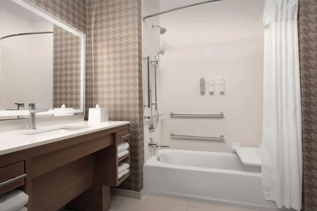 Home2 Suites By Hilton Bloomington Normal
