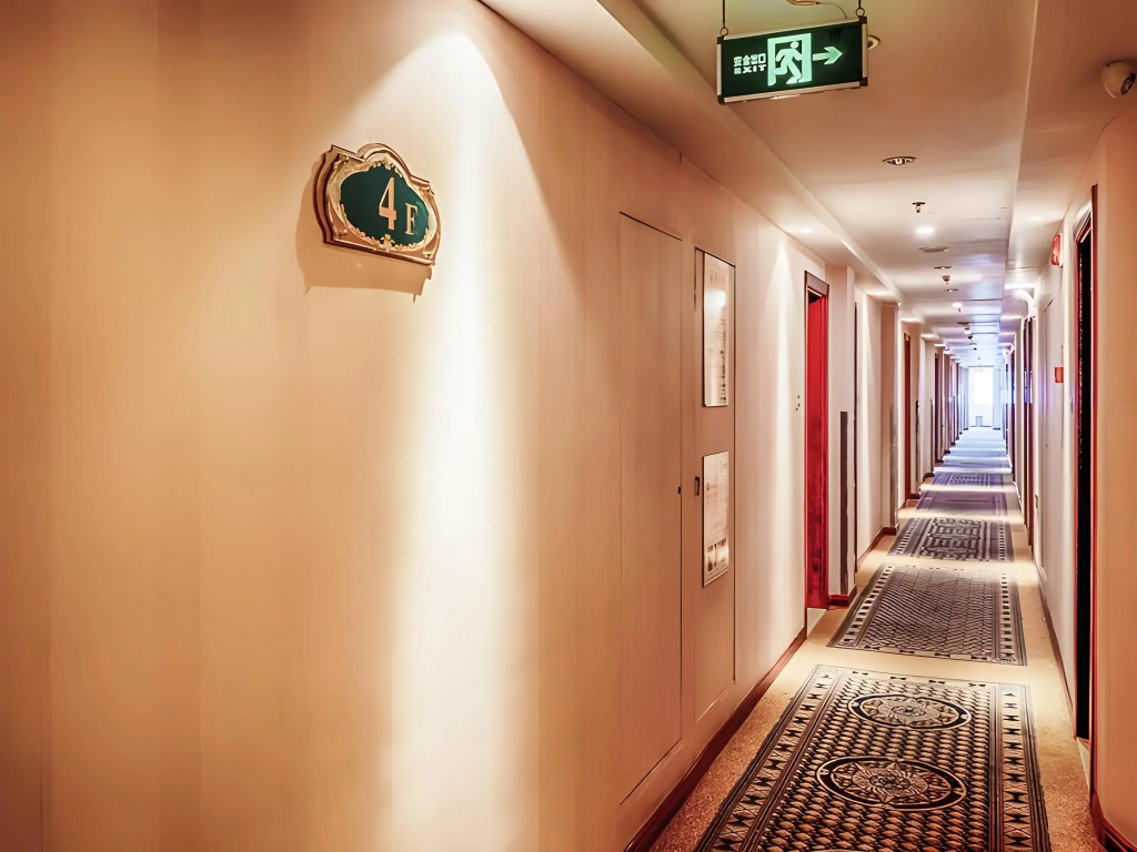 Vienna Hotel Jiangsu Wuxi Wangzhuang Road Metro Station