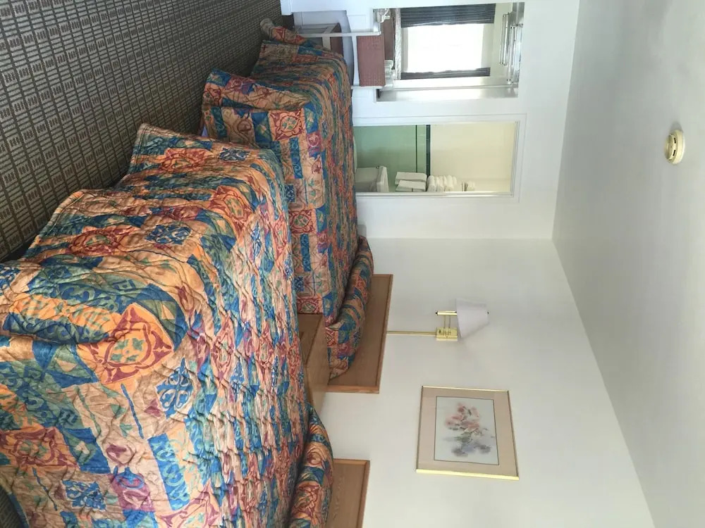 Centre Motel