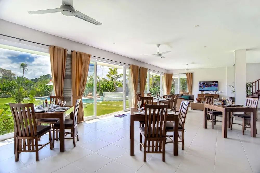 Luxury Villa in Bali near Beach, Bali Villa 2054