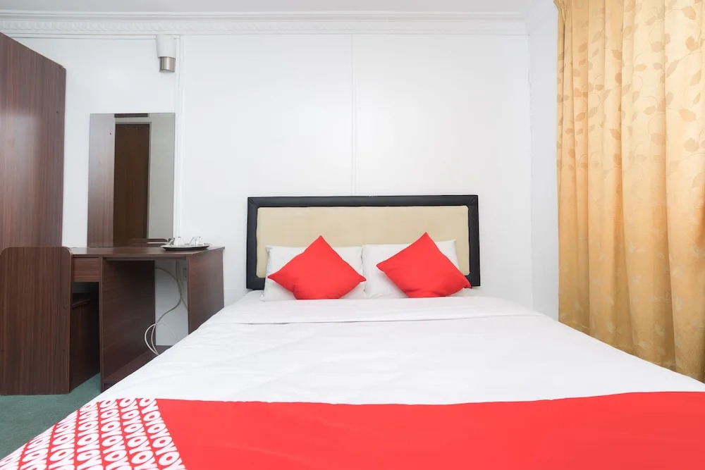 Oyo 757 Mgu Firdaus Hotel