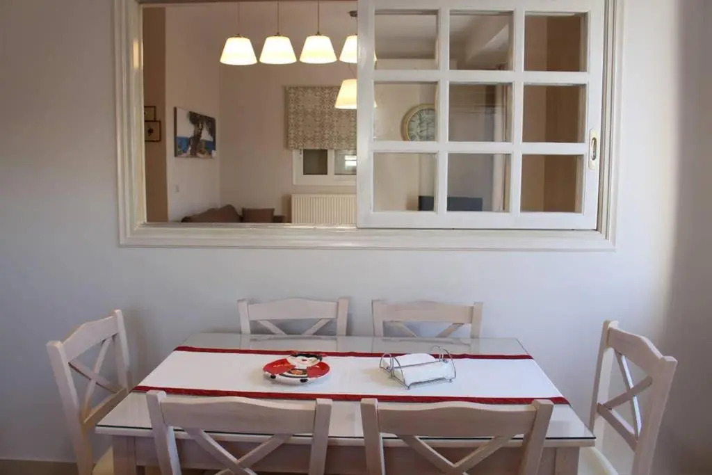 New, modern, bright and independent apartment 83 m2, with garden, 5min to the beach and the city center