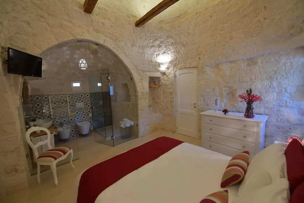 Trulli Santa Croce Luxury Holidays - piscina privata fino a 8 persone