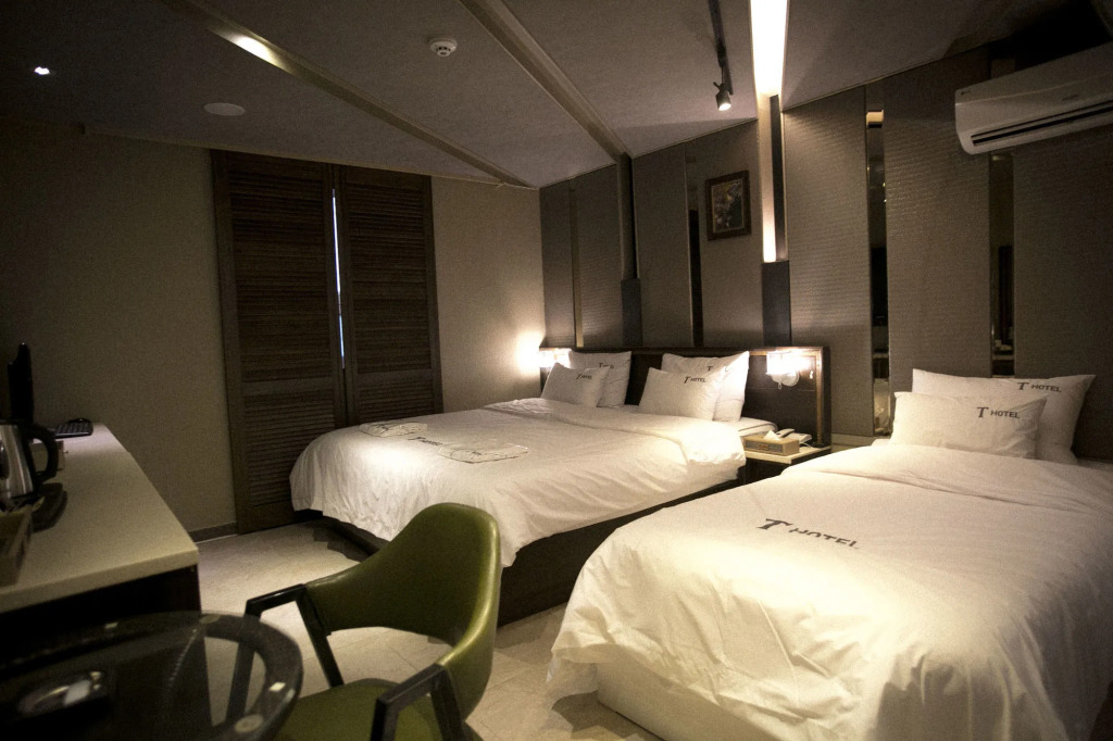 Grandis Hotel Munhyeon