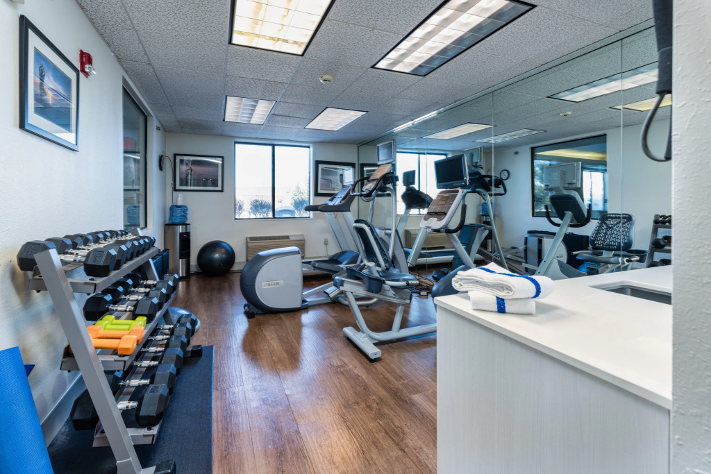 Country Inn & Suites by Radisson, South Haven, MI