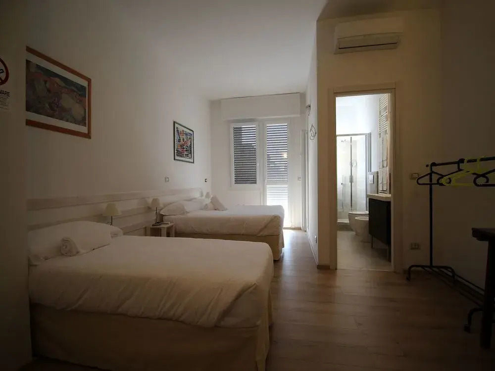 La Camera Bologna-Stazione Affittaly Rooms