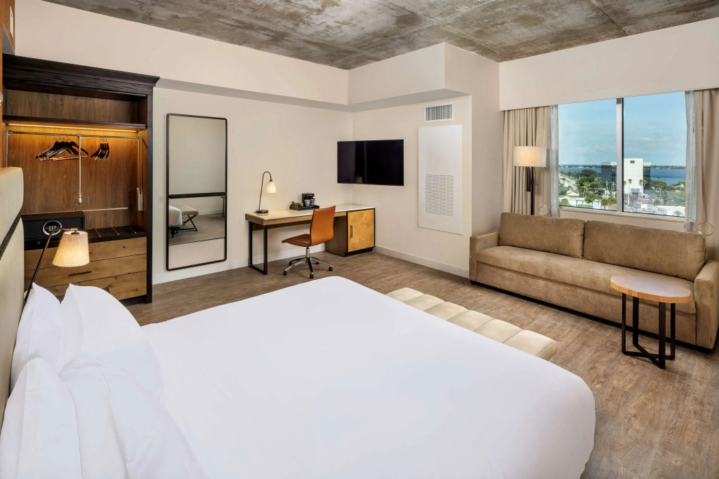Hotel Melby Downtown Melbourne Tapestry Collection By Hilton