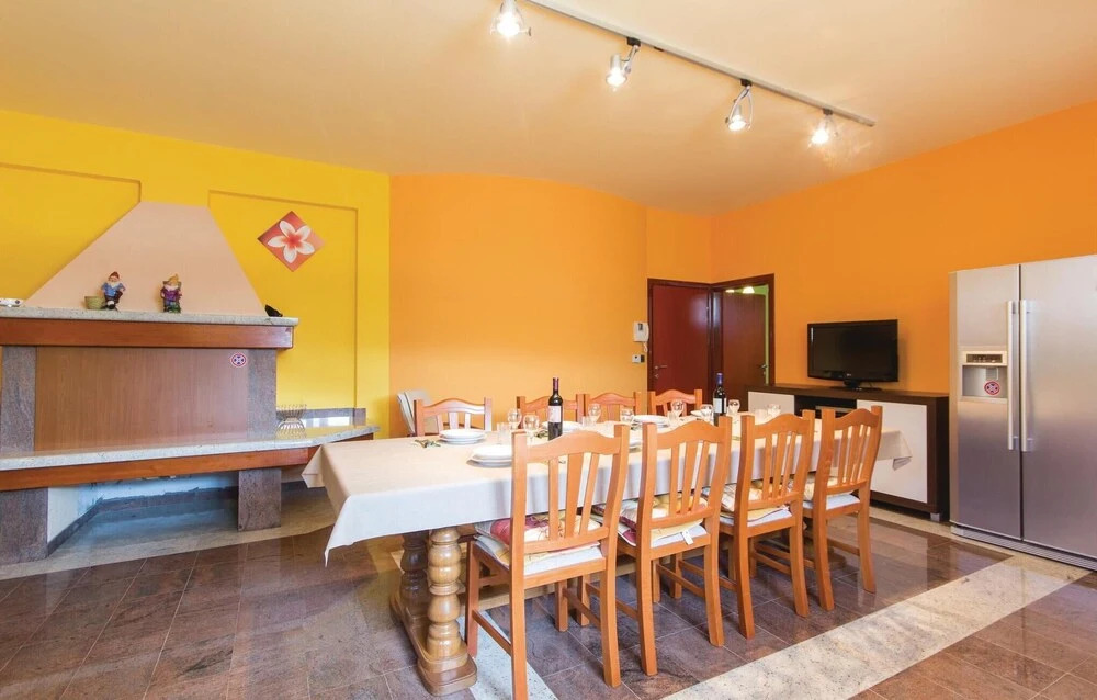 Luxurious Home In Pula
