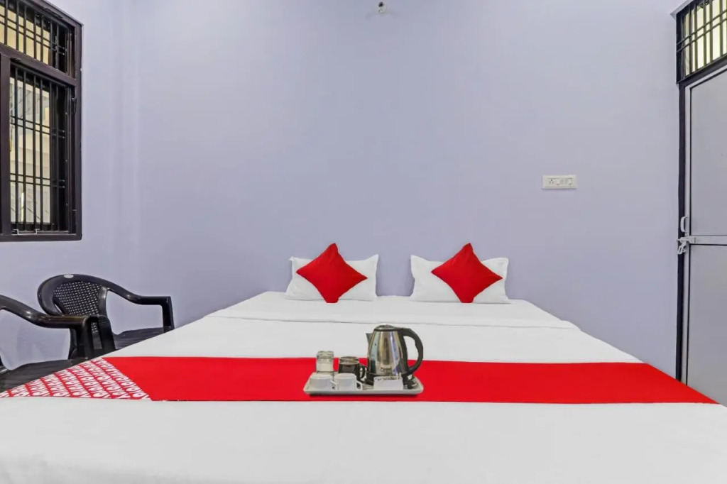 Oyo Flagship 92974 Villa Palace Hotel