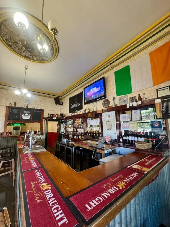 Royal Exchange Hotel Burra