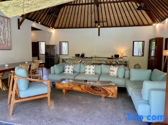 Villa Kevin - 3BR Private Villa