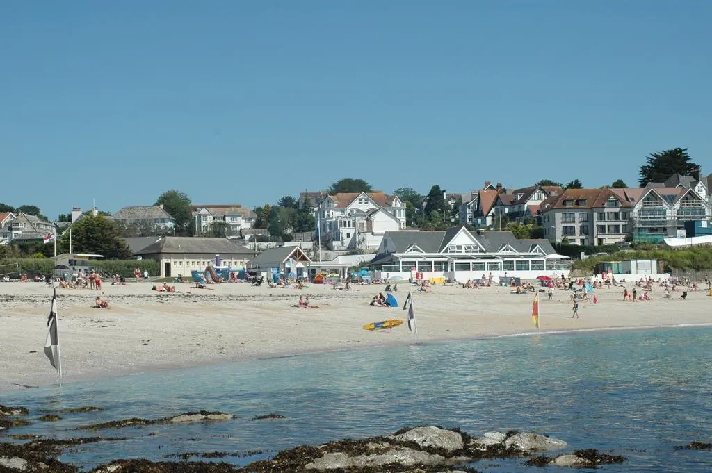 Falmouth Bay Holiday Apartments