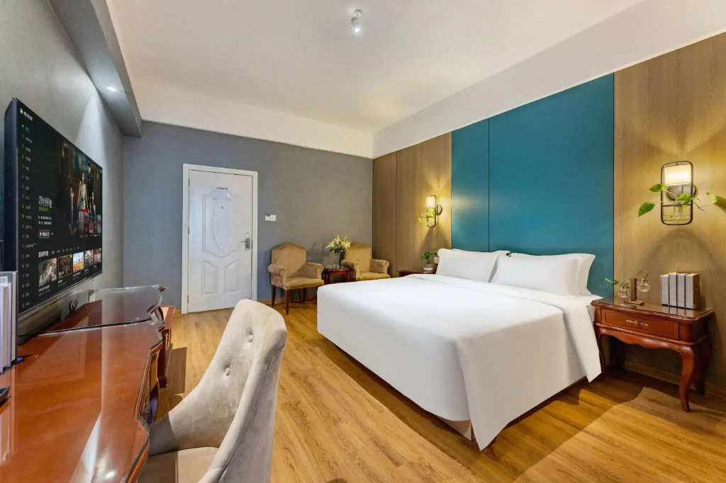 Bafang Hotel Chain (Zhanjiang Suixi Quanfeng Plaza)
