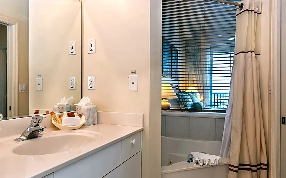 Silver Sands Villas