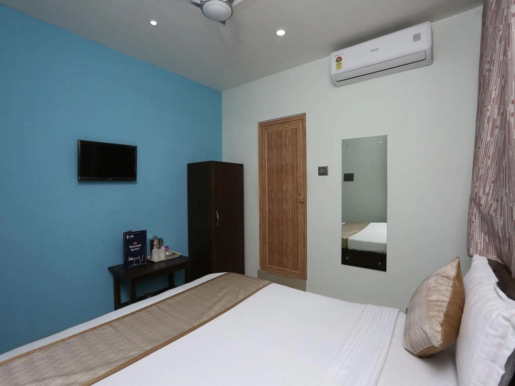 OYO 13265 Aashray Guest House