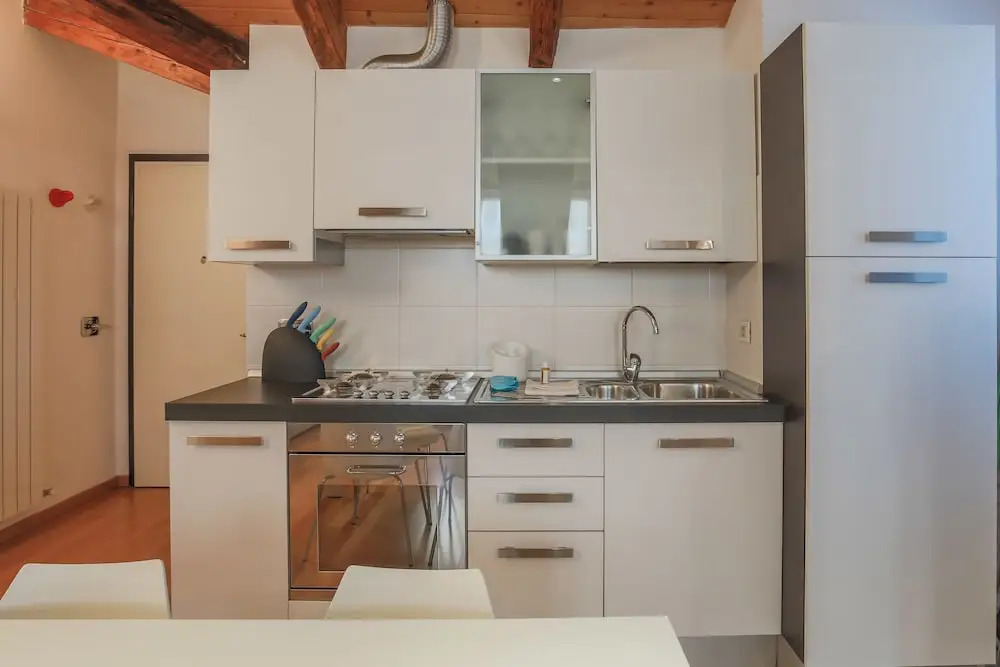 Romantic Mansard in the Heart of Trieste, 4 Guests