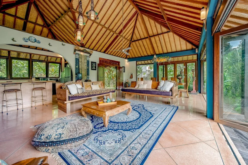 Villa Umah Shanti