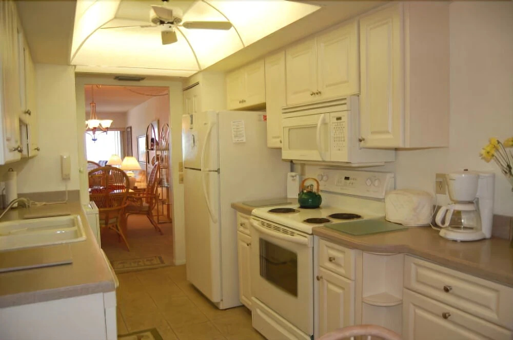Tivoli by the Sea - Unit 306 2 Bedrooms 2 Bathrooms Apts
