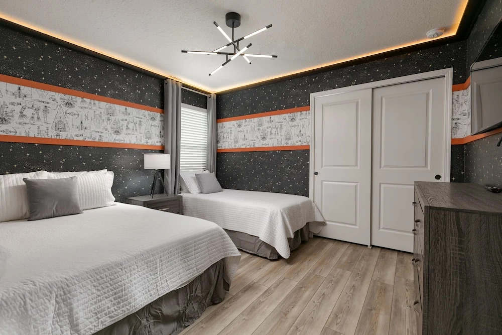 Windsor Wonderland - Boho Disney Retreat