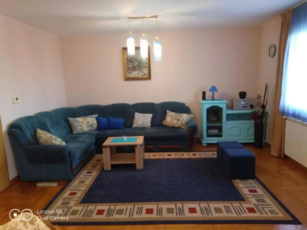 Apartmani Almica