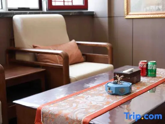 Lancheng Rongshe Ancient Charm Smart Hotel (Ulanqab Jining South Station)