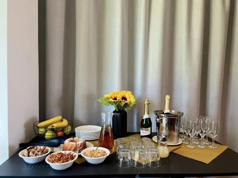 BJ81 Suite Hotel