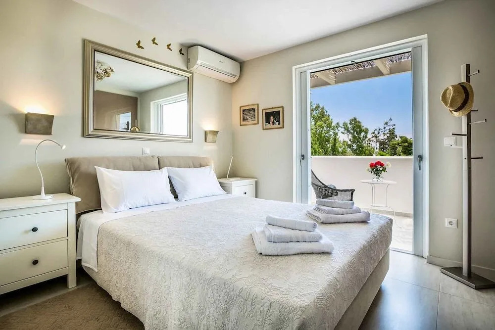 Ai Helis Beach House