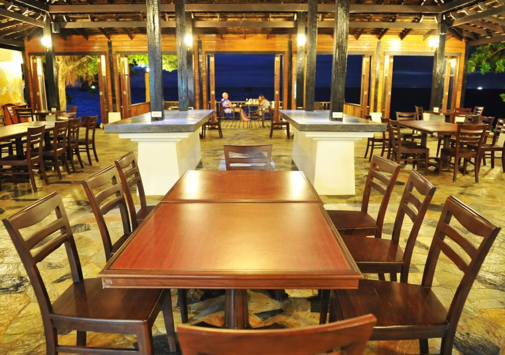 Koh Tao Beach Club
