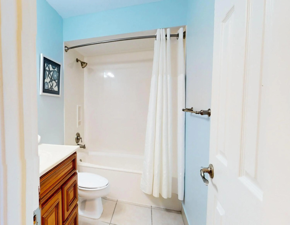 Beach Manor 0111