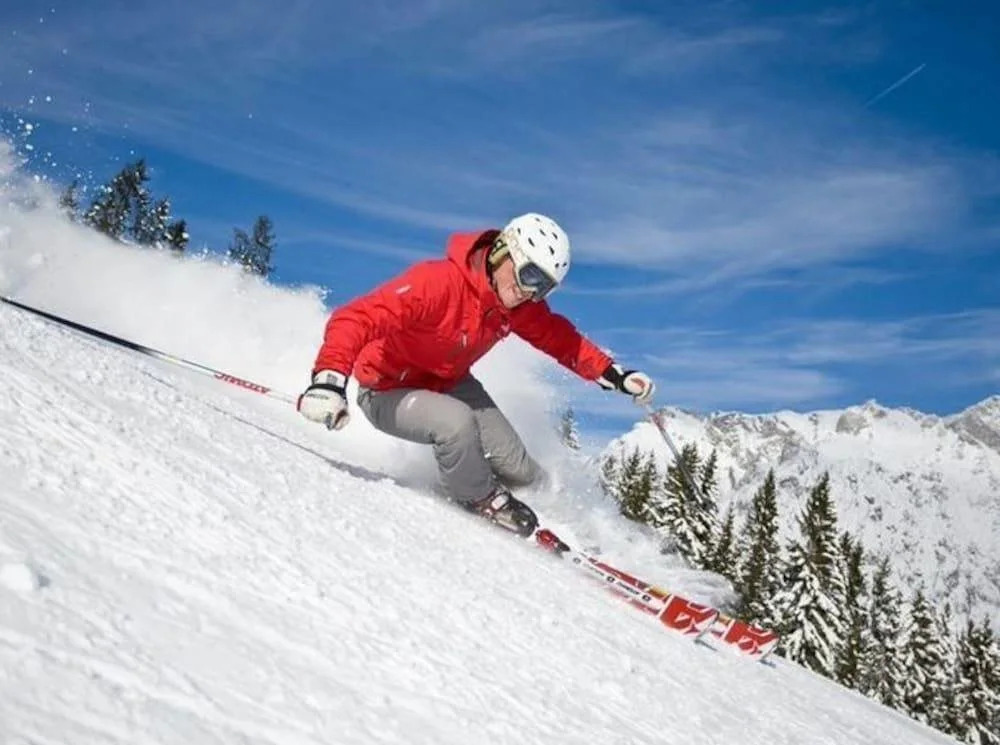 Canyon Ski & Racquet Club 12