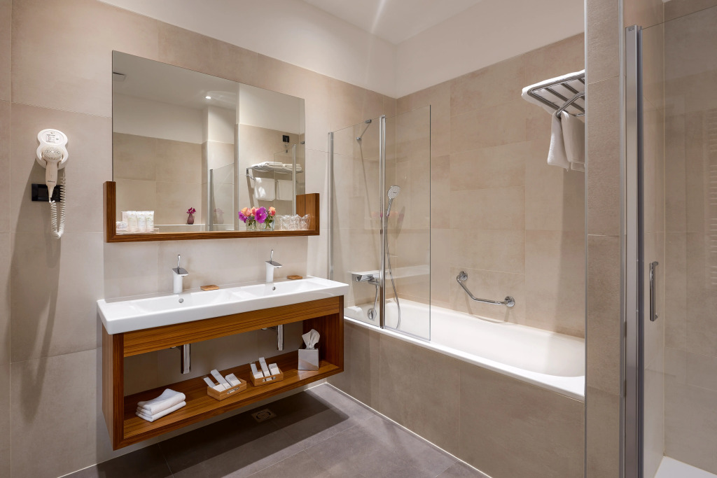 Cornaro Hotel