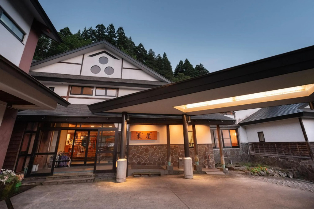 Shirabu Onsen Higashiya