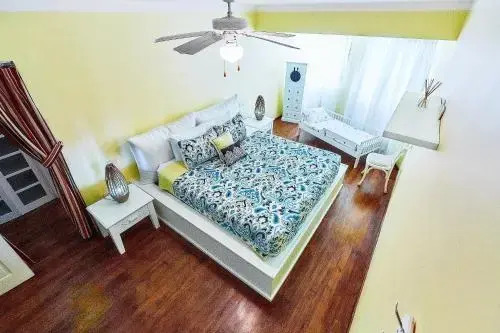 Beach Villas & Apartments Larimar