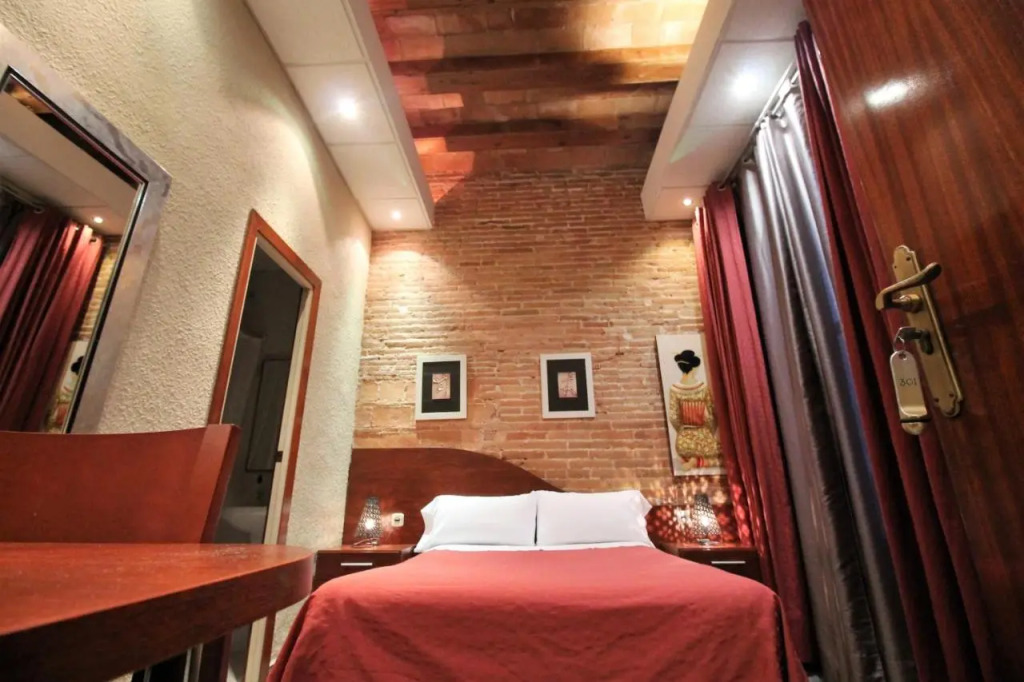Hostal Orleans