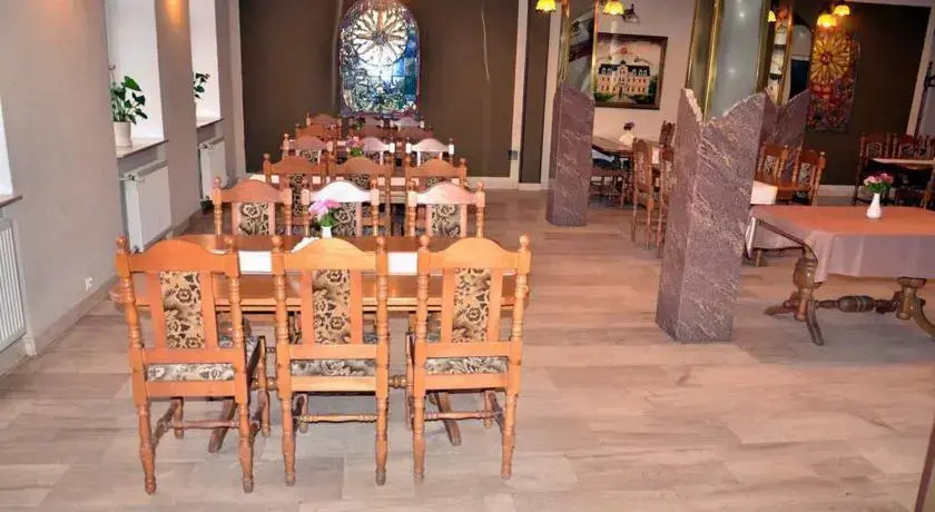 Hotel Diamond w Białym Dworku