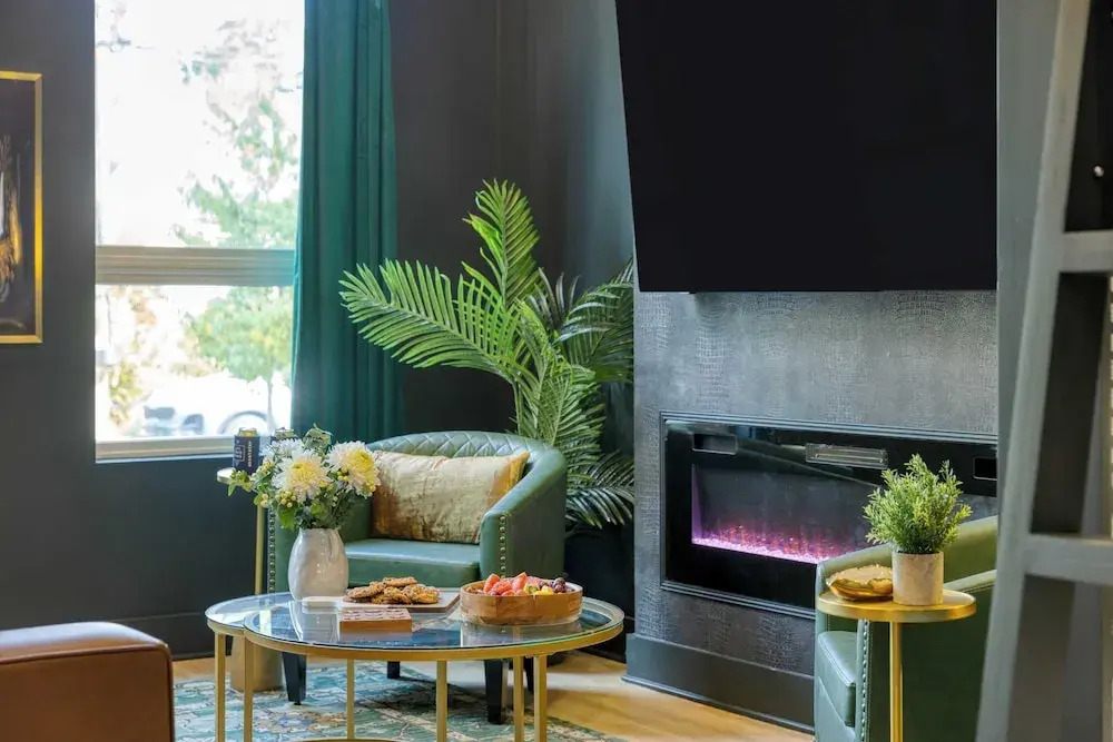 Stylish Studio Near Broadway & East Nashville Restaurants Lischey Loft by Avantstay
