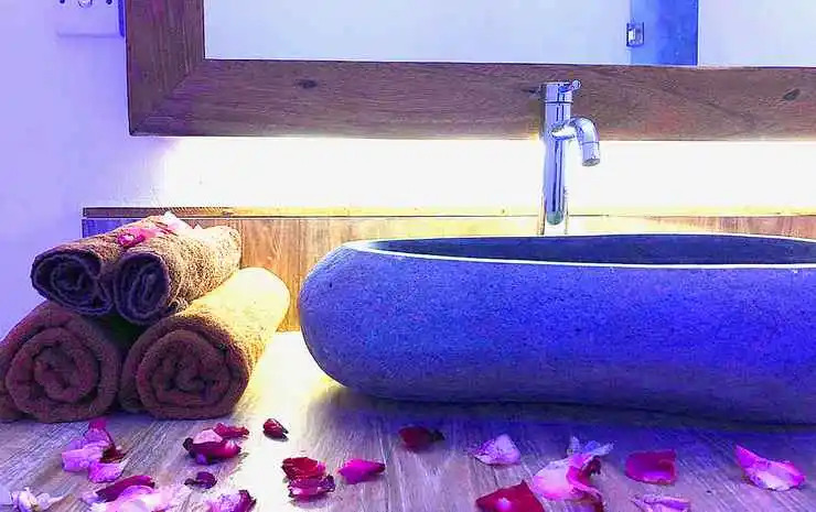PROMO! Private Vacation Rental Villa Pool & Jacuzzi, 4 Bedrooms 4 Bathrooms