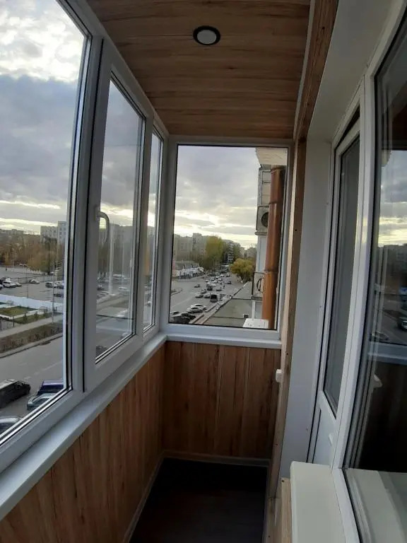 Apartment lux Tolstogo 90. Апартаменты люкс Толстого 90