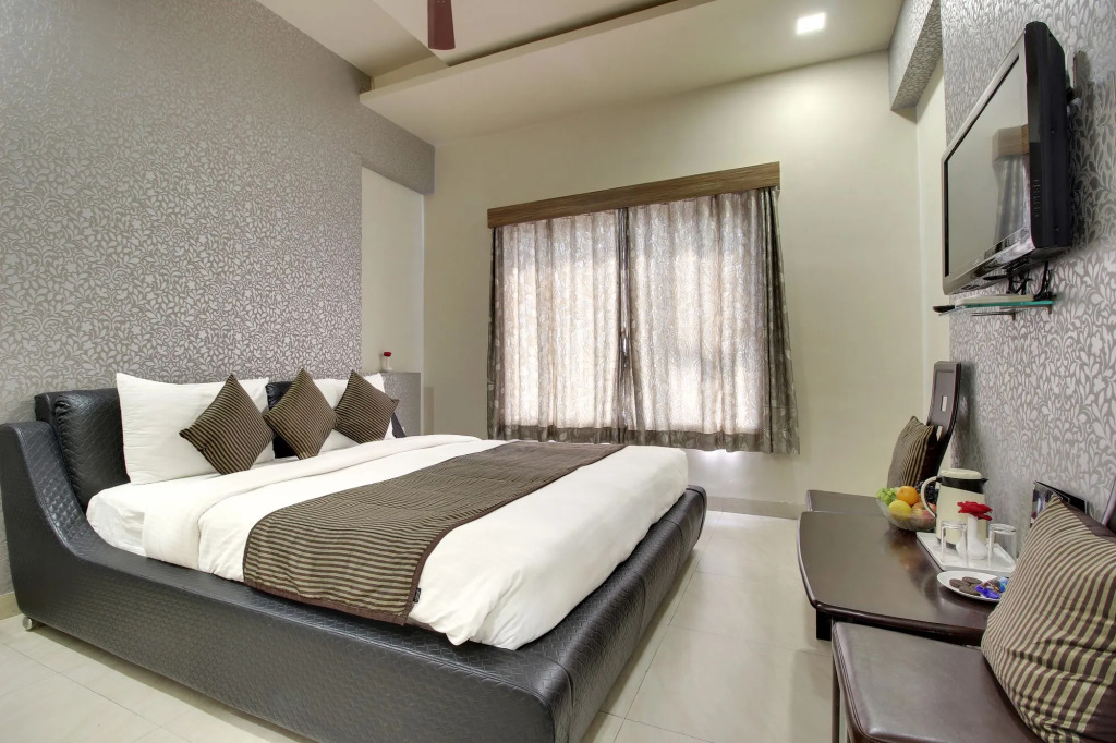 Hotel Sai Miracle