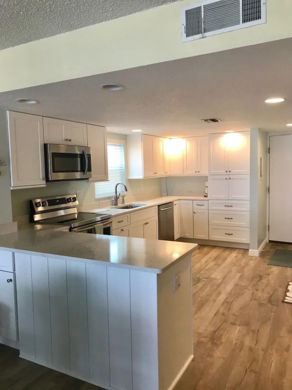 705 Ponce de Leon - 2 Br Condo